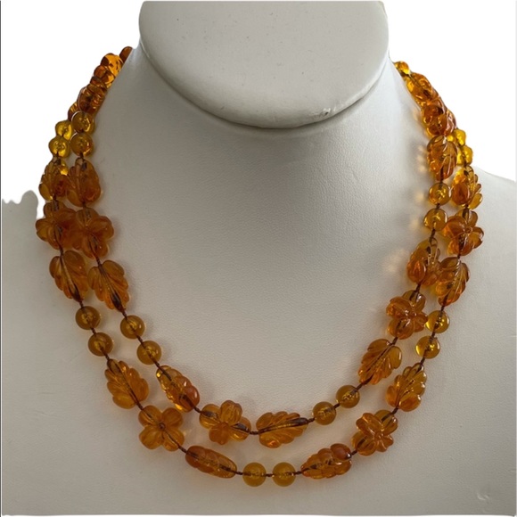 1970s signed Sarah Coventry faux amber necklace - Picture 4 of 11